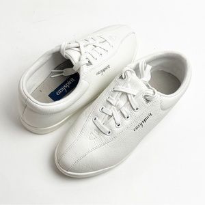 EASY SPIRIT Off White Leather Lace Up Walking Cheer Dance Tennis Shoes, Size 7